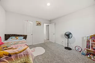 821 Clark Dr, Ferris, TX 75125 - Photo 11