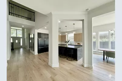 2302 Crest Park Drive, Arlington, TX 76006 - Photo 5