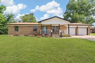 106 Cottonwood St, Joshua, TX 76058 - Photo 1