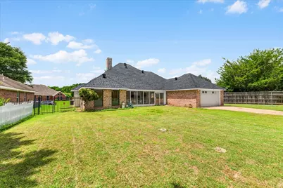 1408 Frenchmans Drive, DeSoto, TX 75115 - Photo 27