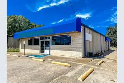 209 N Ellis Street, Groesbeck, TX 76642 - Photo 1