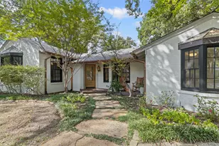 3708 Cresthaven Terrace, Fort Worth, TX 76107 - Photo 3