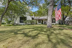 3708 Cresthaven Terrace, Fort Worth, TX 76107 - Photo 1