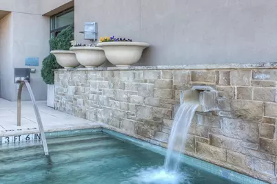 3100 W 7th Street #719, Fort Worth, TX 76107 - Photo 17