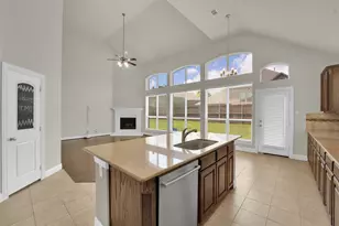 6811 Shady View Ct, Sachse, TX 75048 - Photo 11