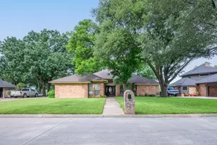 1525 Inverness Rd, Mansfield, TX 76063 - Photo 1
