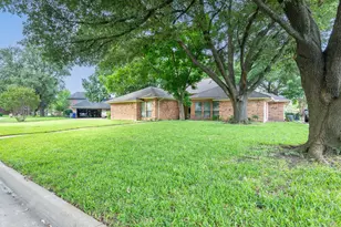 1525 Inverness Rd, Mansfield, TX 76063 - Photo 3