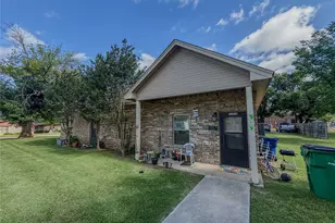 1101 Cates St, Bridgeport, TX 76426 - Photo 3
