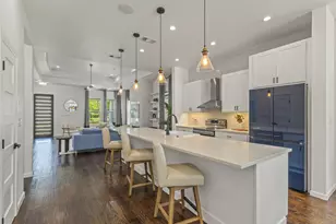2534 Gladstone Dr, Dallas, TX 75211 - Photo 9