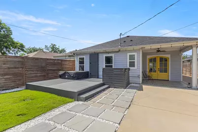 2534 Gladstone Drive, Dallas, TX 75211 - Photo 27