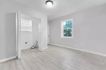 3233 New York Avenue, Fort Worth, TX 76110 - Photo 13