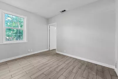 3233 New York Avenue, Fort Worth, TX 76110 - Photo 15