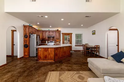 891 County Road 3592, Paradise, TX 76073 - Photo 11
