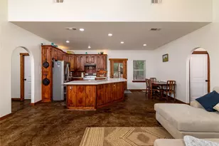 891 County Rd 3592, Paradise, TX 76073 - Photo 11