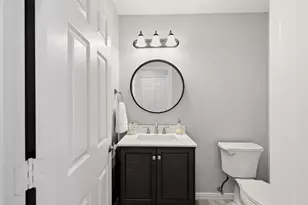 3228 Horseshoe Dr, Grapevine, TX 76051 - Photo 11
