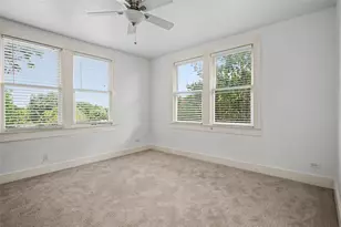 1601 S Henderson St, Fort Worth, TX 76104 - Photo 33