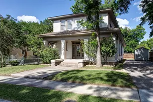 1601 S Henderson St, Fort Worth, TX 76104 - Photo 1