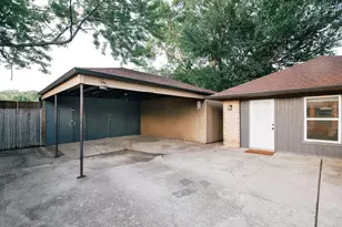 2409 Green Oaks St, Denton, TX 76209 - Photo 31