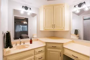 2409 Green Oaks St, Denton, TX 76209 - Photo 21