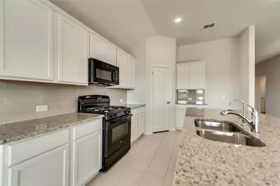 4909 Cleves Avenue, Celina, TX 75009 - Photo 7