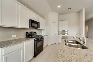 4909 Cleves Ave, Celina, TX 75009 - Photo 7