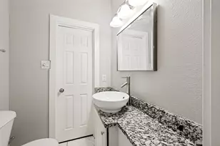 1245 Lowe St, Fort Worth, TX 76110 - Photo 7