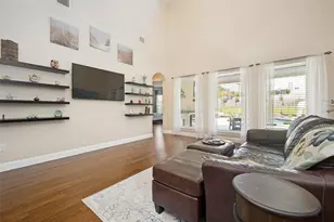 2501 Oak Bluff Dr, Corinth, TX 76210 - Photo 5