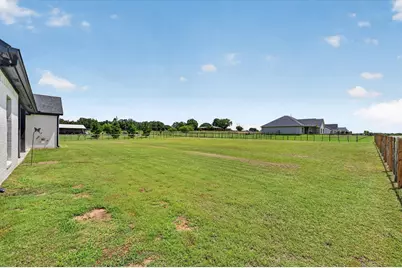 849 County Road 4699, Boyd, TX 76023 - Photo 25