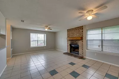 3422 Heritage Lane, Forest Hill, TX 76140 - Photo 9