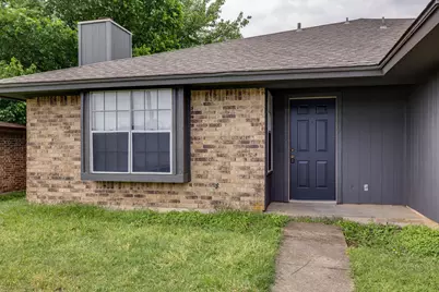 3422 Heritage Lane, Forest Hill, TX 76140 - Photo 5