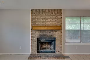 3422 Heritage Ln, Forest Hill, TX 76140 - Photo 11