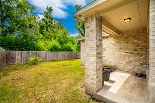 909 S Frances St, Terrell, TX 75160 - Photo 23