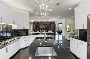2231 Clearspring Dr N, Irving, TX 75063 - Photo 11
