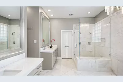 2231 Clearspring Drive N, Irving, TX 75063 - Photo 15