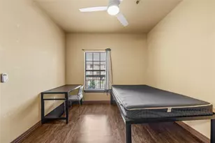 2410 S 2nd St, Waco, TX 76706 - Photo 13