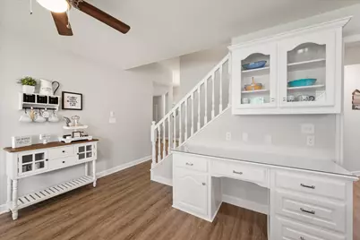 717 Grandview Drive, Corsicana, TX 75109 - Photo 9