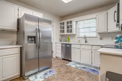 709 Berkley Drive, Cleburne, TX 76033 - Photo 13