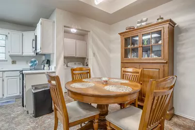 709 Berkley Drive, Cleburne, TX 76033 - Photo 17