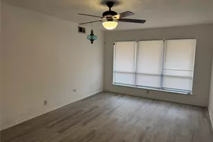 617 Forest Ln, Hurst, TX 76053 - Photo 5