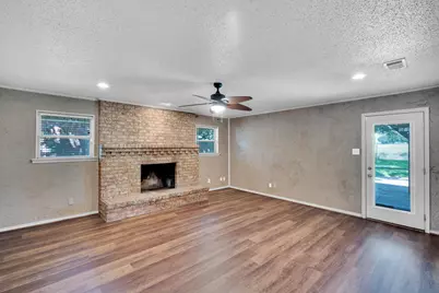 504 Kim Avenue, Ennis, TX 75119 - Photo 9