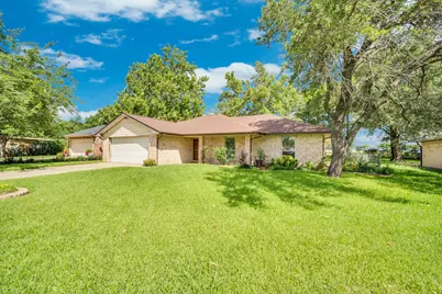 504 Kim Avenue, Ennis, TX 75119 - Photo 5