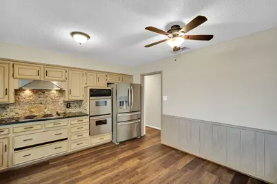 504 Kim Avenue, Ennis, TX 75119 - Photo 13