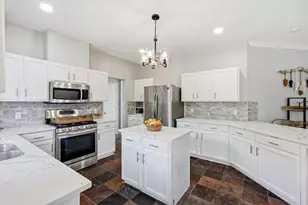 7013 Riverchase Trail, Denton, TX 76210 - Photo 7
