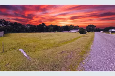271 County Road 4443, Trenton, TX 75490 - Photo 1
