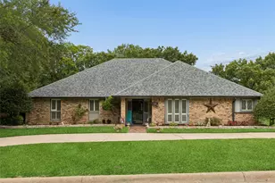 2430 Turtle Creek Dr, Sherman, TX 75092 - Photo 1
