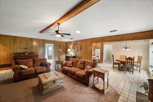 1018 Auburn Dr, Arlington, TX 76012 - Photo 5