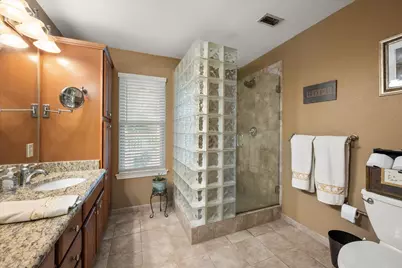 1018 Auburn Drive, Arlington, TX 76012 - Photo 15