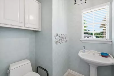 103 Woodland Drive, Highland Village, TX 75077 - Photo 15