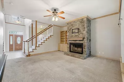 103 Woodland Drive, Highland Village, TX 75077 - Photo 5