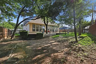 103 Woodland Dr, Highland Village, TX 75077 - Photo 31